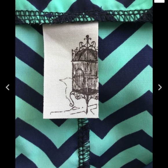 Francesca’s Bird Cage Women's Skirt Sz L Chevron - Picture 5 of 5